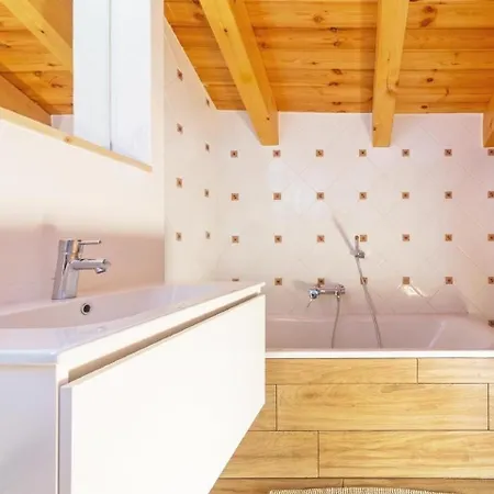 Quatre Vallees Holiday home La Tzoumaz